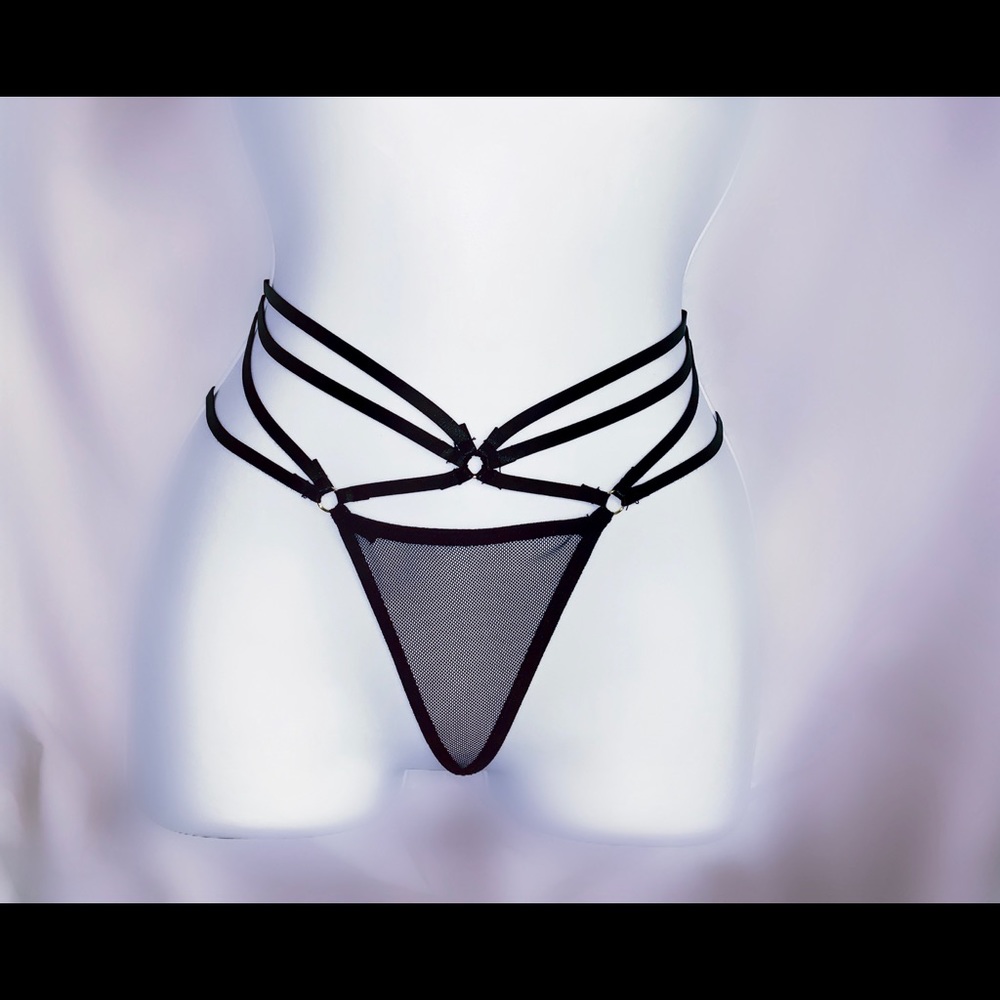 CAGE THONG PANTIES